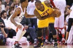 爱游戏体育 -清晨突围战来临，克里夫兰骑士围绕德国杯主帅复盘，更衣室稳定，资深球员宣示担当的简单介绍